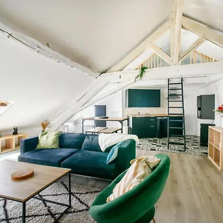 3 Bedroom Lovely In 普瓦捷